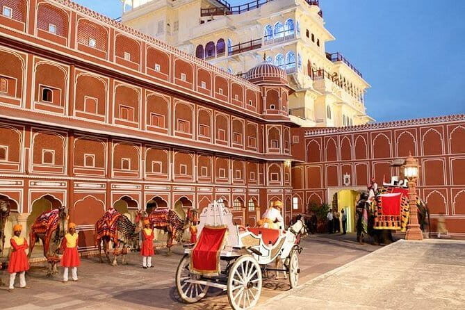 2 Days: Private Jaipur City Tour - Day 1: Jaigarh Fort and the hilltop views