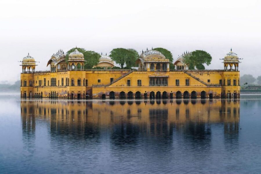 5 days Delhi Agra Jaipur private tour with Tiger safari - Day 1 in Delhi: welcome, check-in, and an easy start