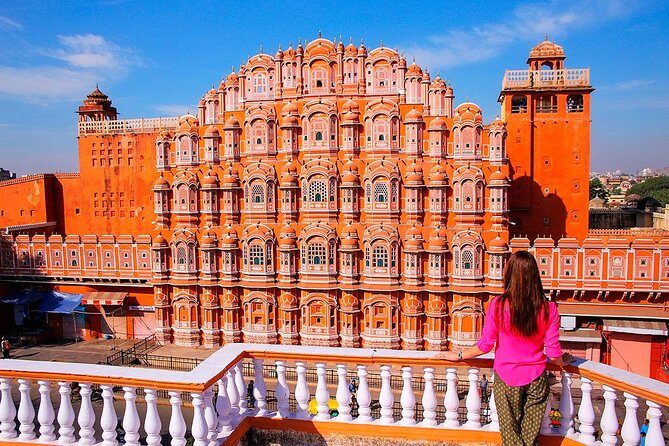 All Inclusive Private Jaipur City Tour with 5-star Lunch & Guide - Morning start: Red Carpet pickup and your private vehicle comfort