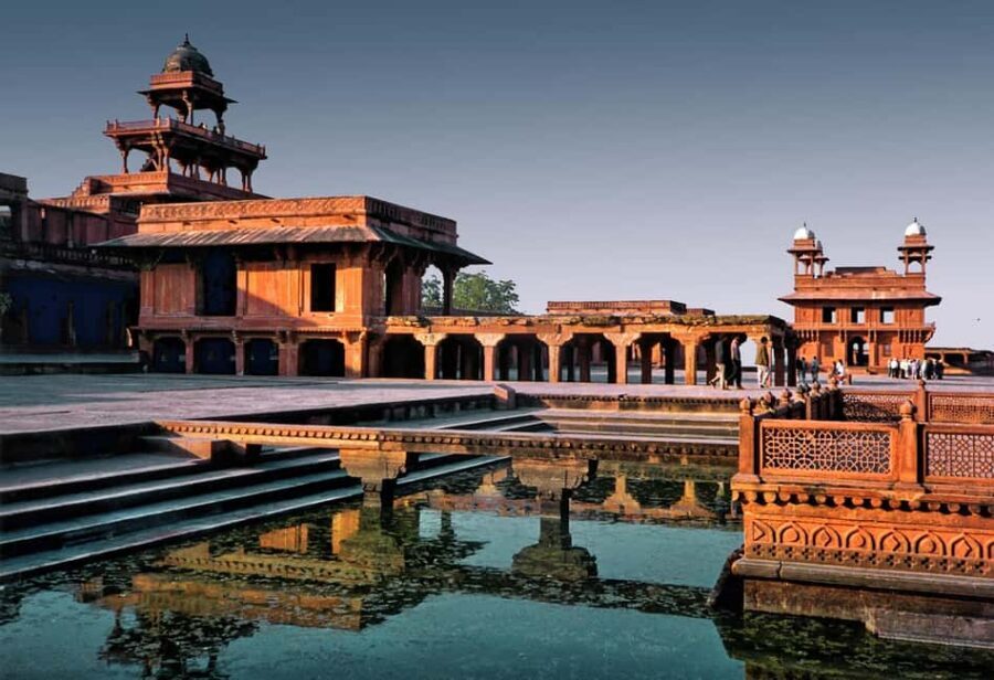 From Jaipur: Same Day Taj Mahal Tour with Fatehpur Sikri - Should you book this Taj Mahal day trip from Jaipur?