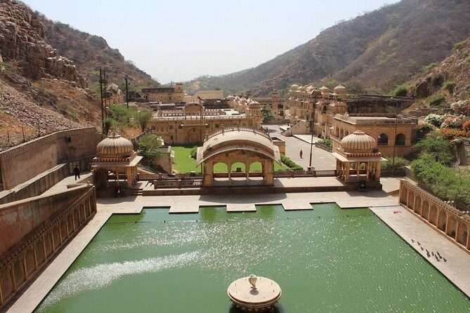 Full-Day Private City Tour of Jaipur - Amer (Amber) Fort: Marble, Red Sandstone, and a Calm Start