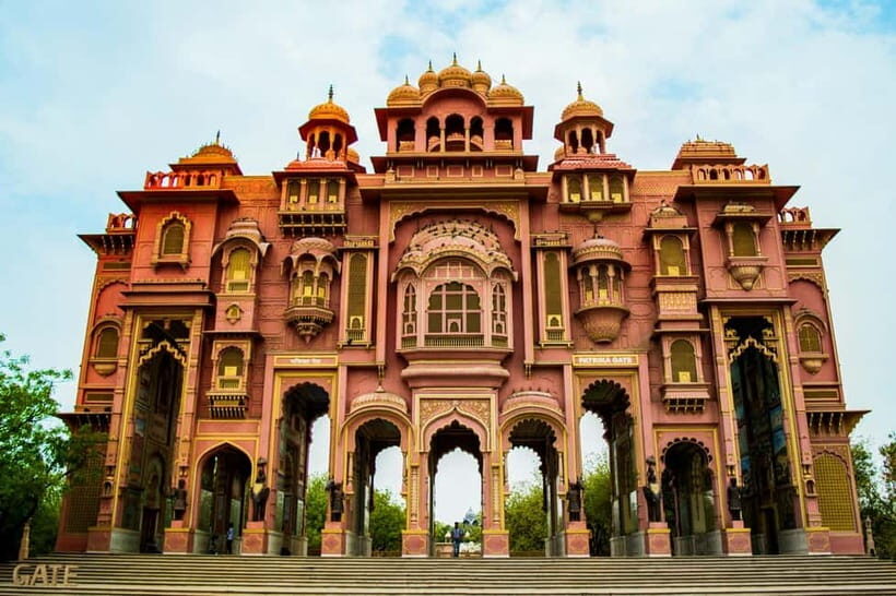 Jaipur: Full-Day Sightseeing Tour with Guide and Lunch - Lunch at a Local Restaurant: Options That Fit Real Budgets