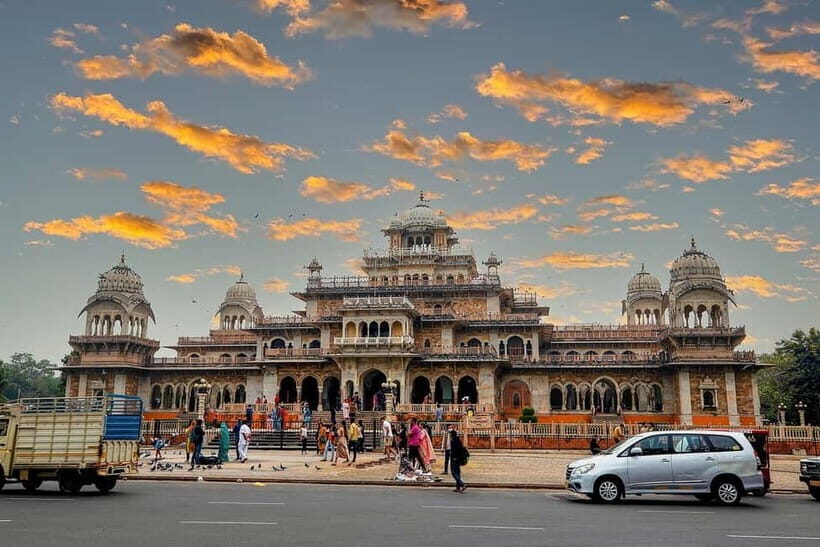 Jaipur: Private City Tour with Car, Guide, Tickets & Lunch - Tickets, skip-the-line help, and lunch options that change the feel of the day