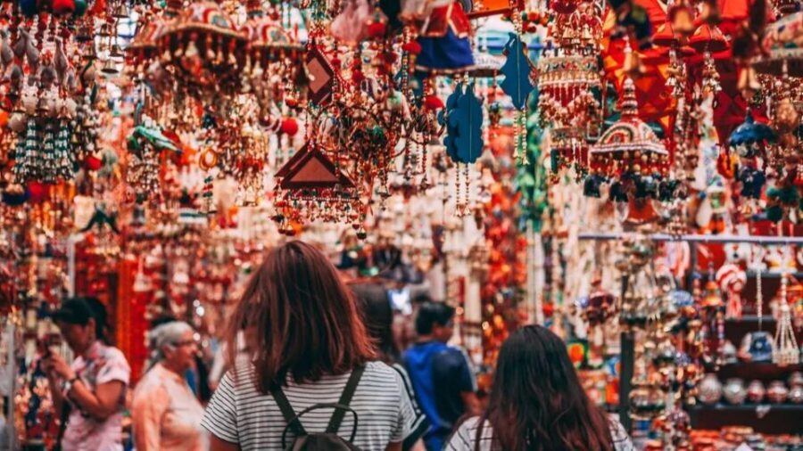 Jaipur Shopping: Jewelry, Fabrics, Rugs & Block Printing - Tuk Tuk pickup and a 7-hour shopping plan that actually works