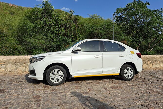 Private Jaipur Arrival Transfer - Airport to Hotel/Accommodation - Meeting the driver at JAI: how to make pickup painless